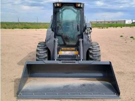2023, New Holland, L334