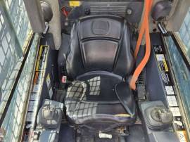 2017, Deere, 323E