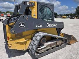 2017, Deere, 323E