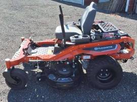 2025, Husqvarna, Xcite Z375, 54 in