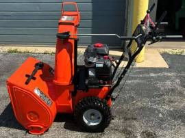 2009, Ariens, Deluxe 24, 24 in