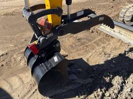 2024, JCB, 35Z-1