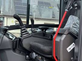 2026, Case, CX30D