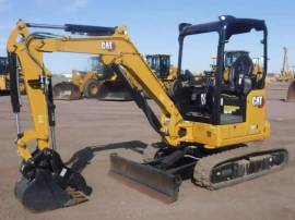 2023, Cat, 303CR