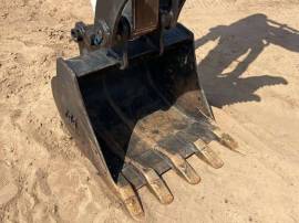 2018, Takeuchi, TB240