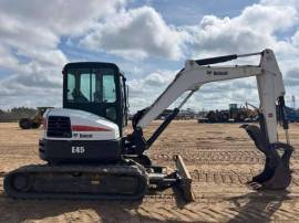 2019, Bobcat, E45