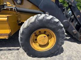 2006, Cat, 420D