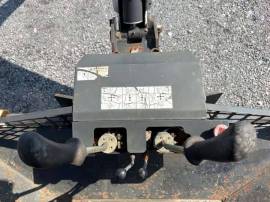 2003, Bobcat, B300