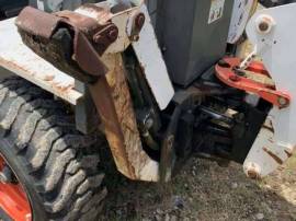2004, Bobcat, B100 Turbo