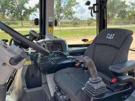 2023, Cat, 420 XE