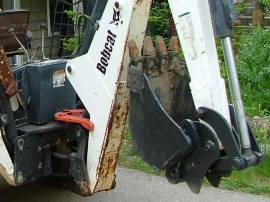 2002, Bobcat, B200