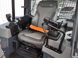2023, Deere, 450 P-Tier LGP