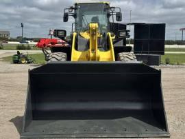 2020, Komatsu, WA320-8