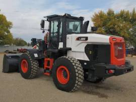 2026, Bobcat, L285