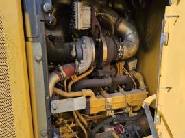 2013, Deere, 444K