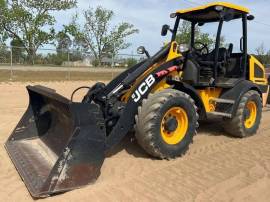 2019, JCB, 409