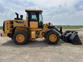 2023, Hyundai, HL930A XT