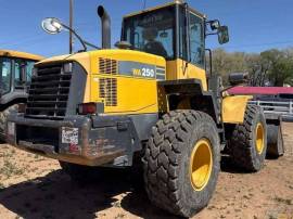 2011, Komatsu, WA250-6