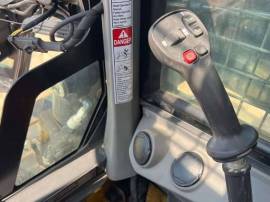 2021, New Holland, C327