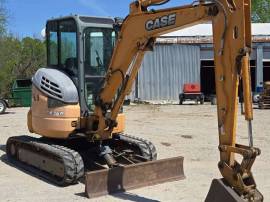 2015, Case, CX36B