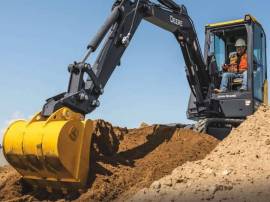 2027, Deere, 40 P-Tier