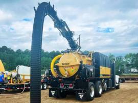 2026, Vermeer, VXT300